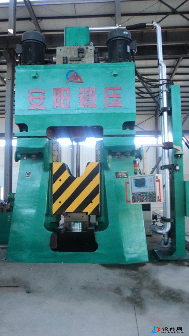 180mm鋼球生產(chǎn)設(shè)備程控錘鍛打鋼球自動(dòng)化生產(chǎn)線