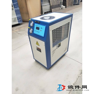 供應(yīng)發(fā)酵罐降溫專用水冷機(jī)