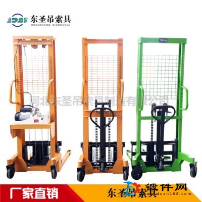 微型手動(dòng)堆高叉車使用范疇極為廣泛