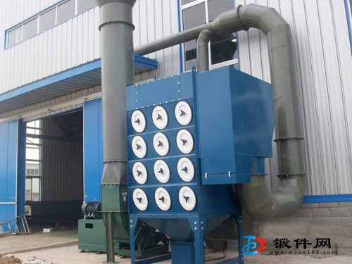 內(nèi)蒙古鄂爾多斯?jié)蓾?rùn)脈沖褶式濾筒除塵器