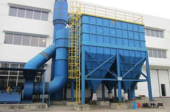 內蒙古鄂爾多斯?jié)蓾橳FC/GFC/DFC型反吹風布袋除塵器